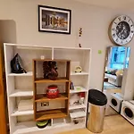 Stylish And Modern 1 Bedroom Apartment In Farringdon